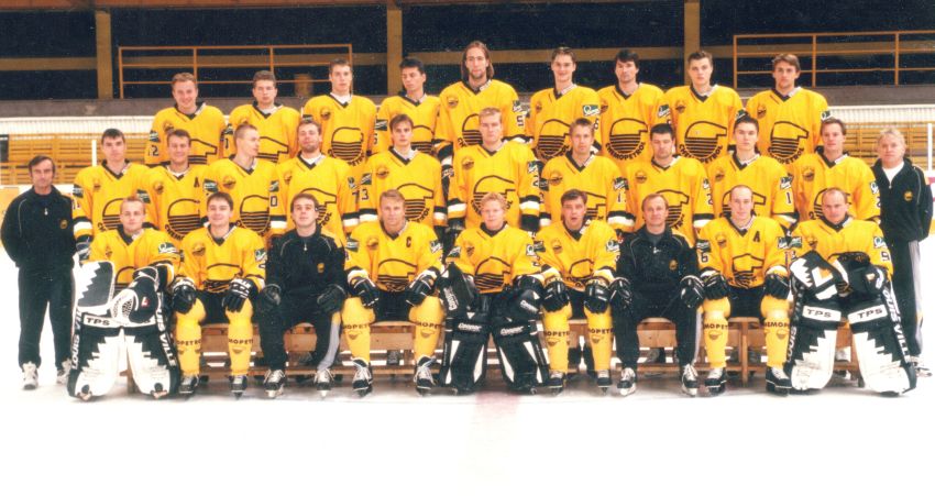 fotografie ze sezóny 1997-98