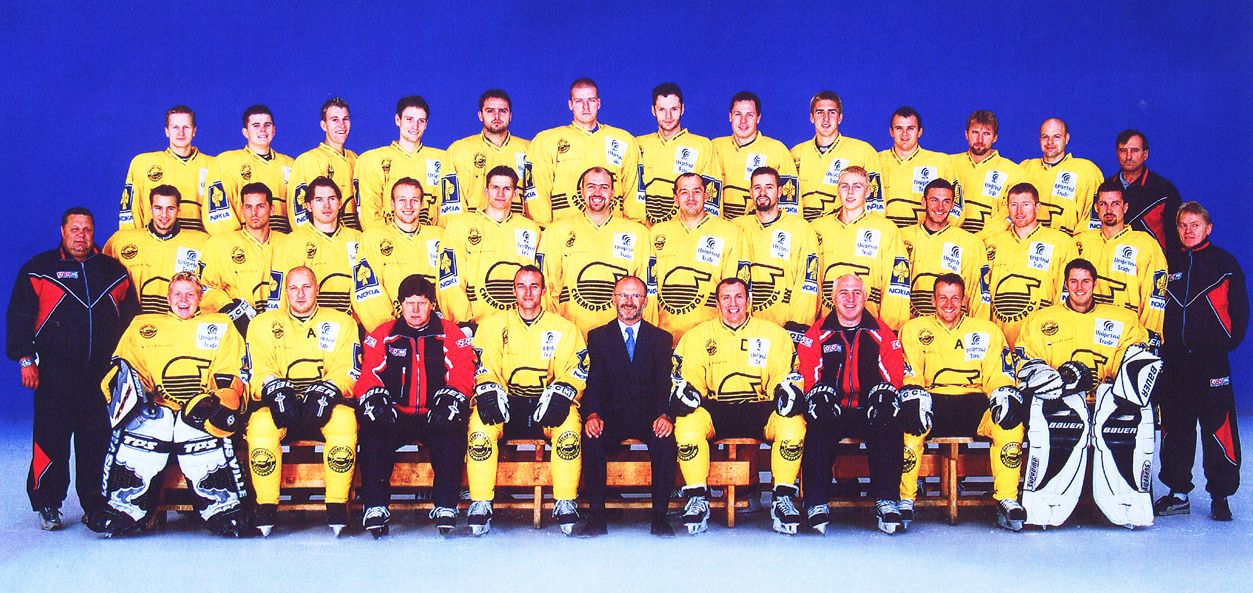 fotografie ze sezóny 2002-03